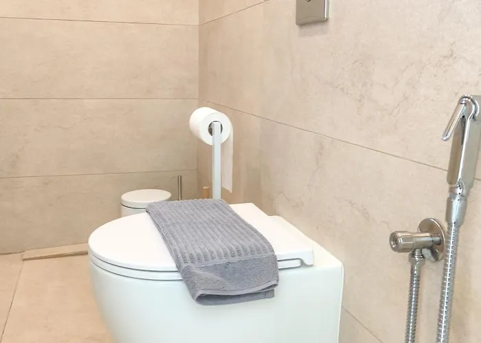 Georgia's House Project * Città di Skiathos