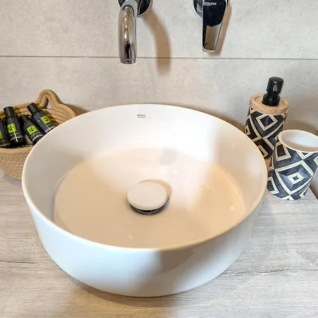 アパート Georgia's House Project