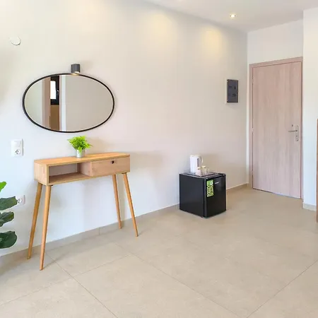 Georgia's House Project スキアトスタウン