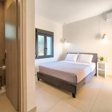 Georgia's House Project アパート